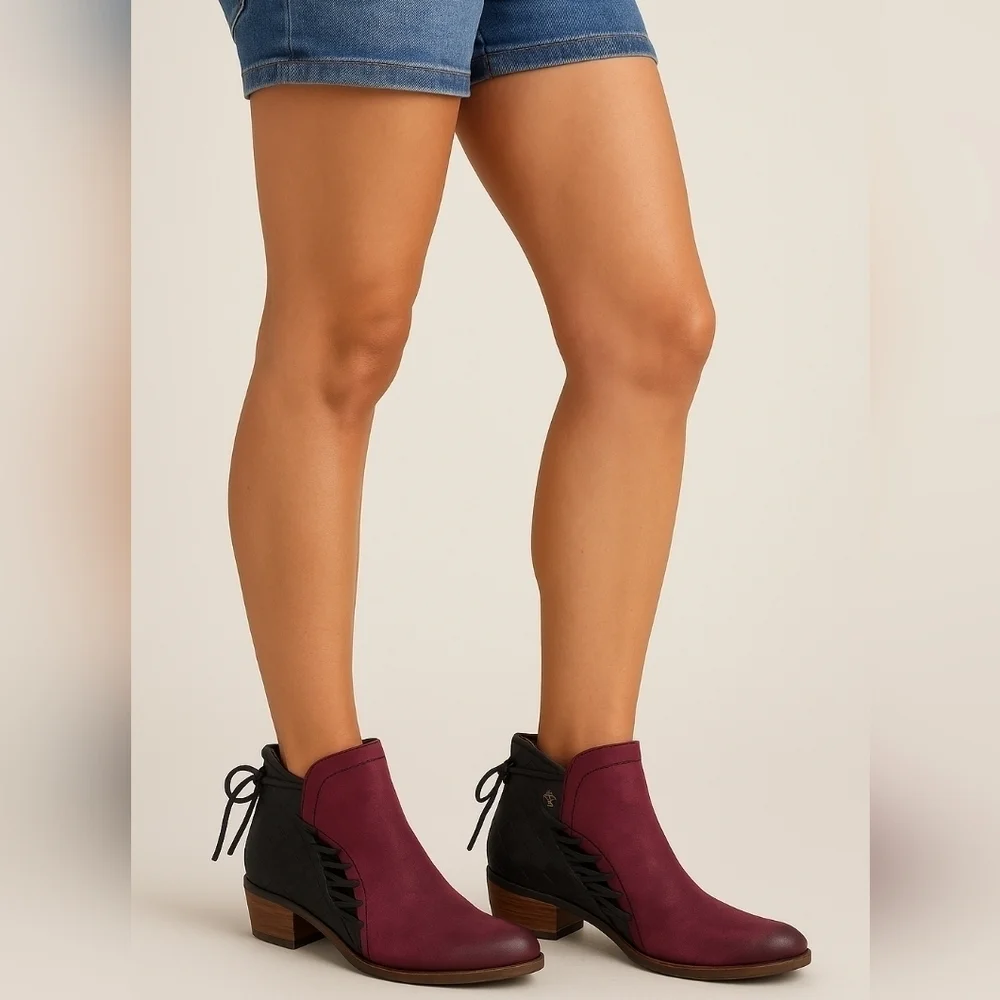 Veracruz Fox Hill Lace Booties Black and Bordeaux NWT